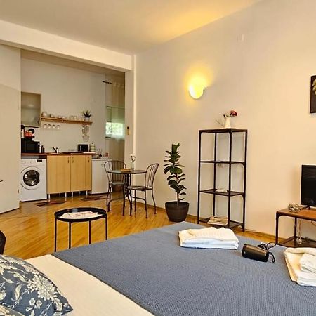 Sweet Dreams Suites Calea Victoriei Sunny Studio Bucharest Luaran gambar