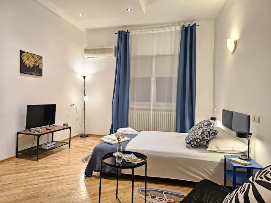Sweet Dreams Suites Calea Victoriei Sunny Studio Bucharest Luaran gambar